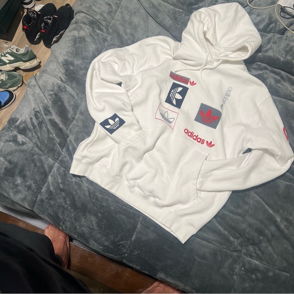 Mens adidas men’s hoodie size L - Picture 2 of 5